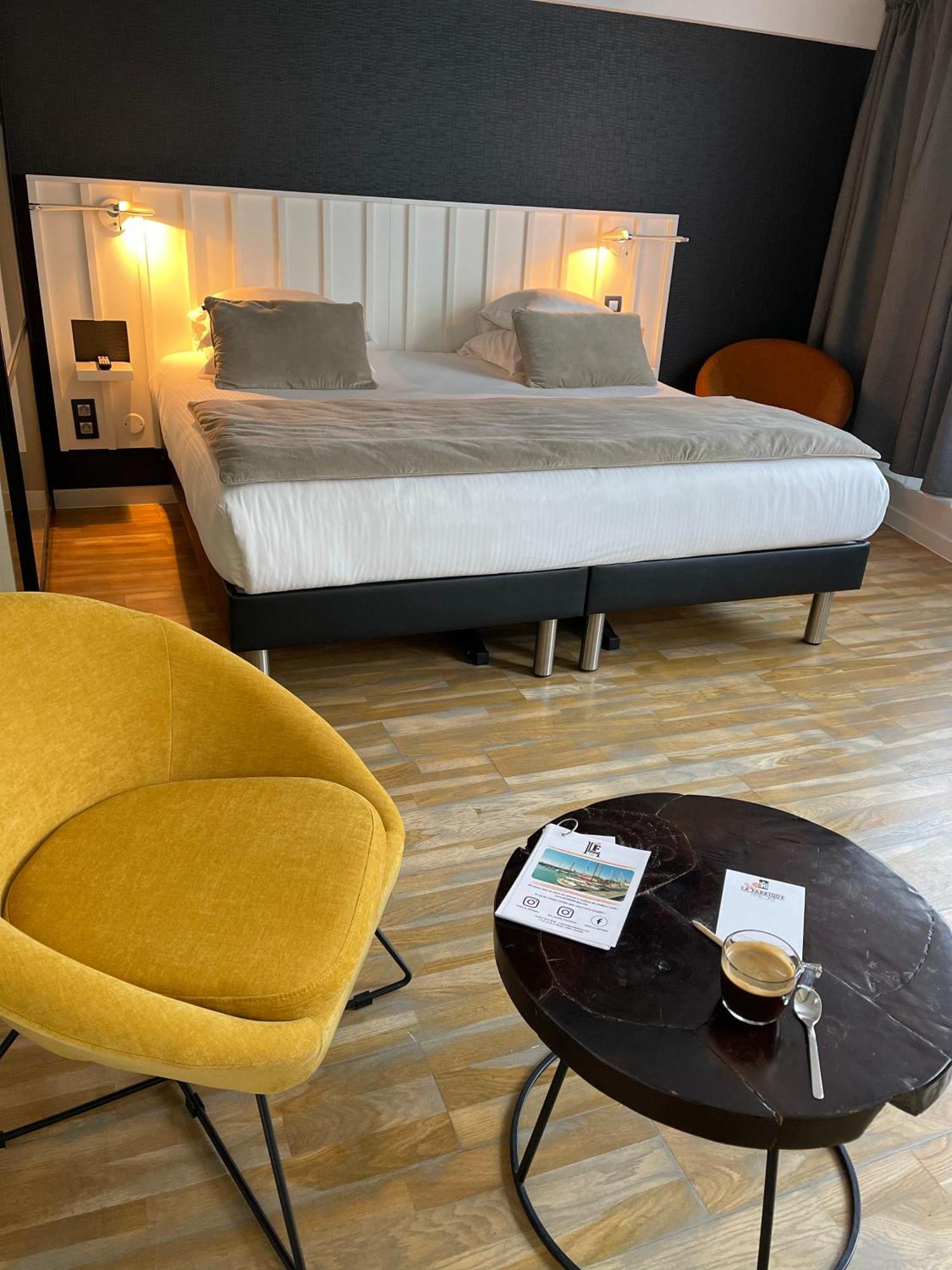 Hotel La Fabrique Ла Рошел Екстериор снимка